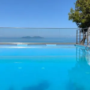  Apartment Dena