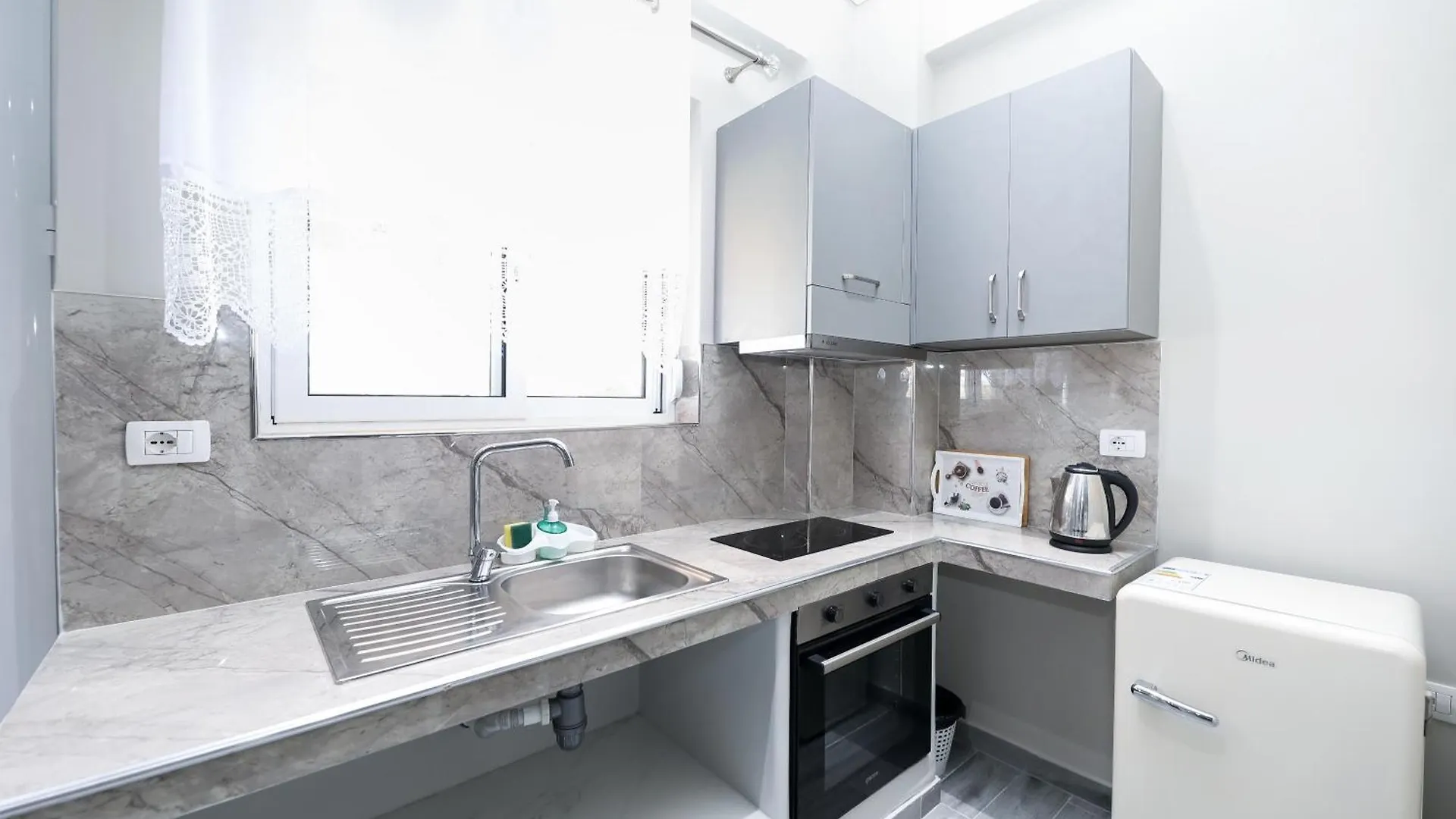 Проживание в семье Guest House Narta Влёра