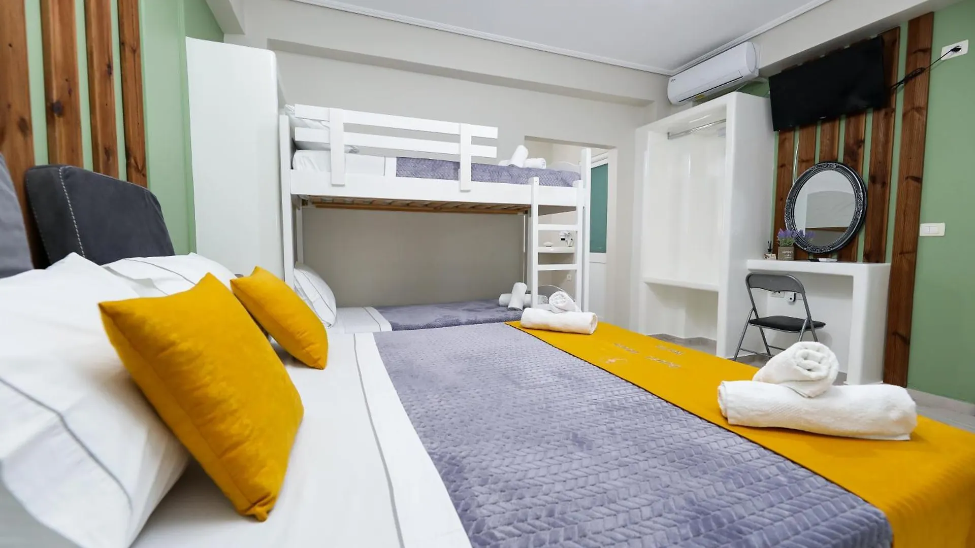 Guest House Narta Влёра 0*,  Албания