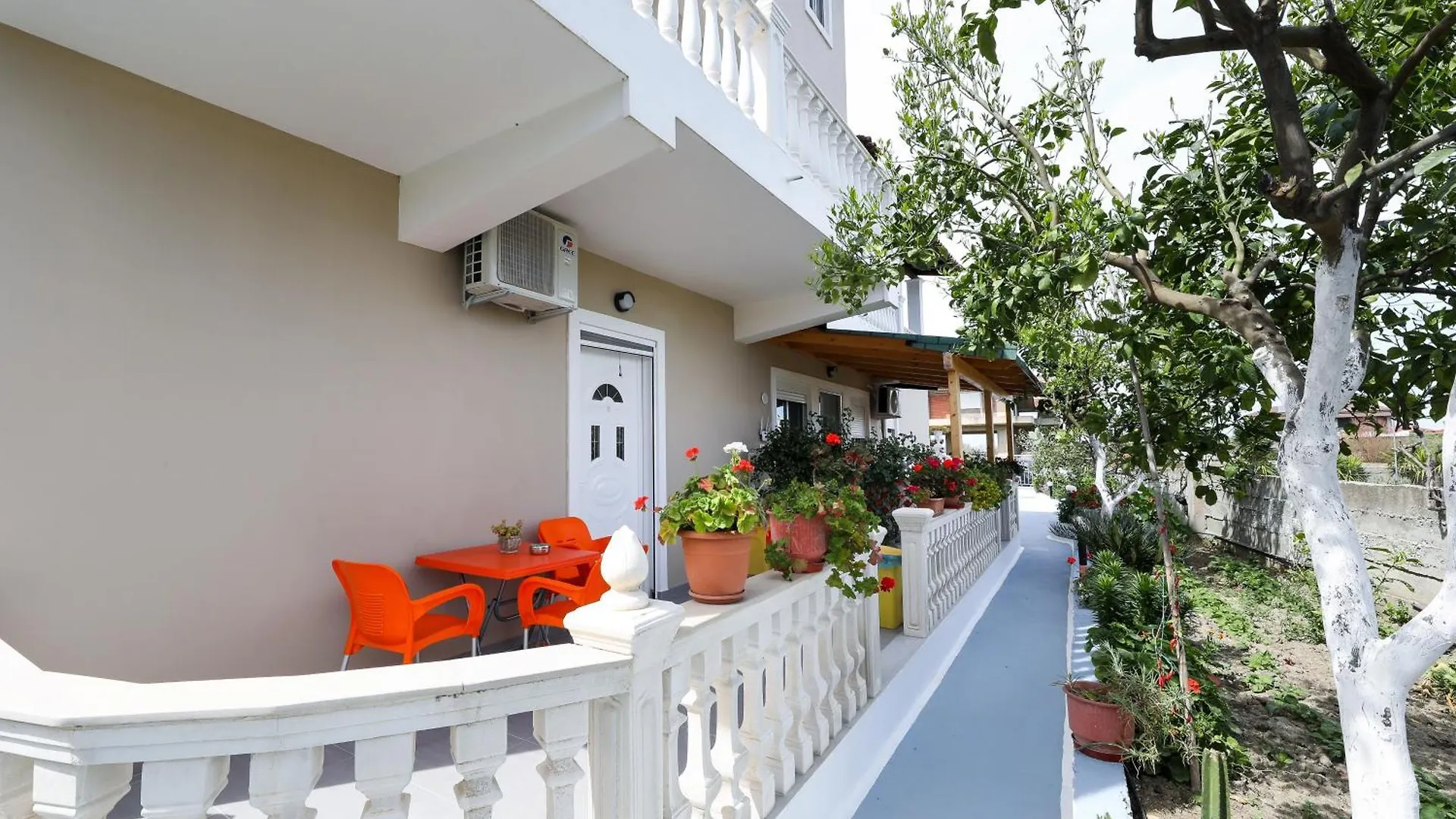 Guest House Narta Влёра Албания