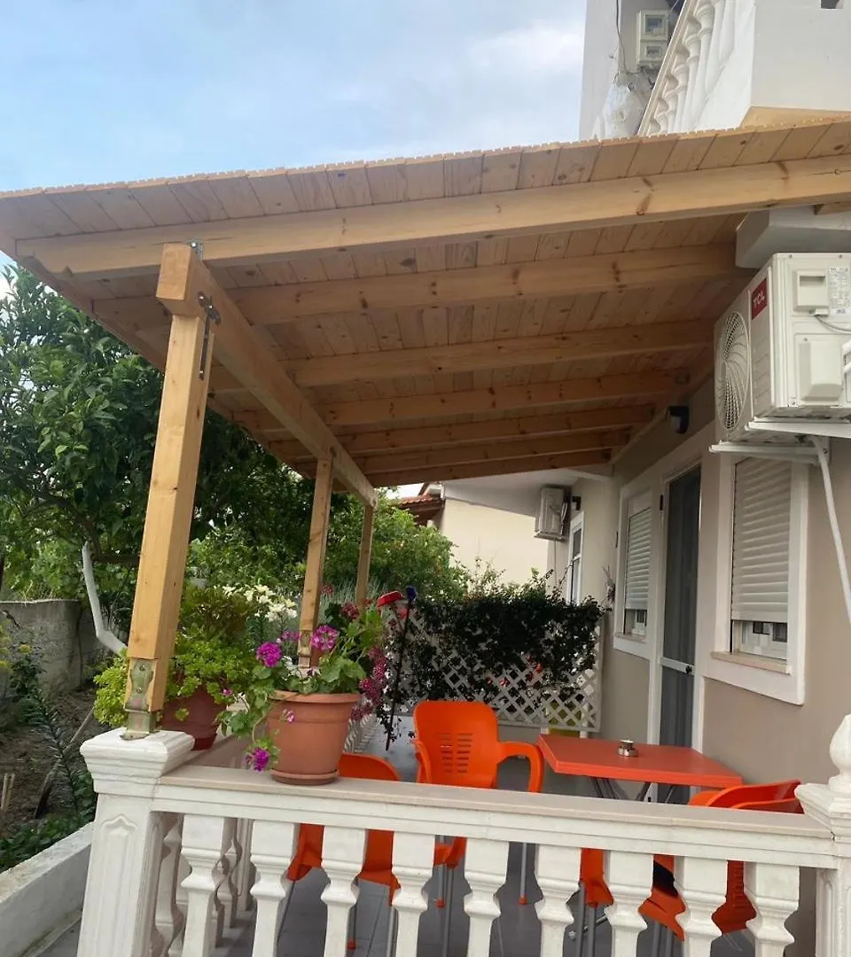 Guest House Narta Влёра Проживание в семье